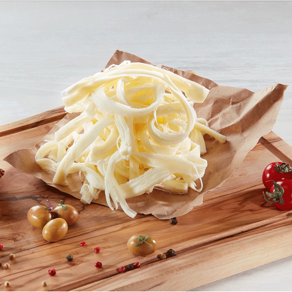 YAĞLI ÇEÇİL PEYNİRİ 0,5kg