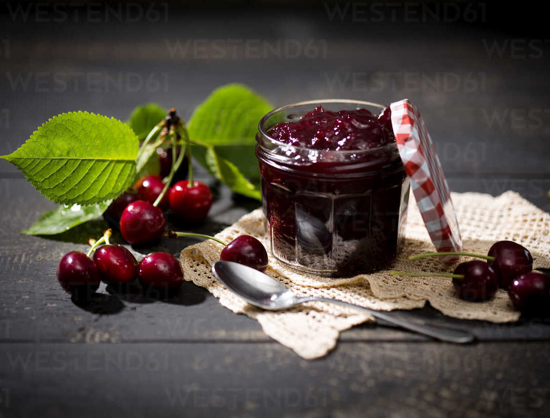 VİŞNE REÇELİ 800 G